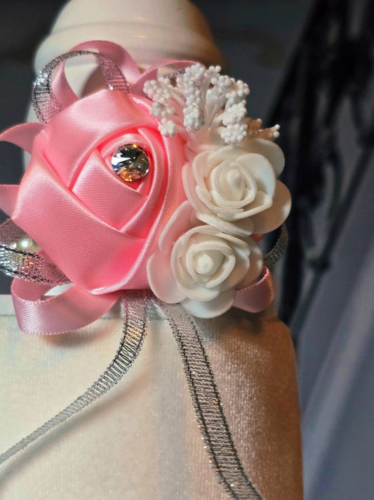 Elegant Silk Foam Rose Wrist Corsage with Faux Pearls & Rhinestones - Perfect for Bride, Bridesmaids, Mother of the Groom/Bridegroom at Weddings, Anniversaries, Proms, and Special Occasions.